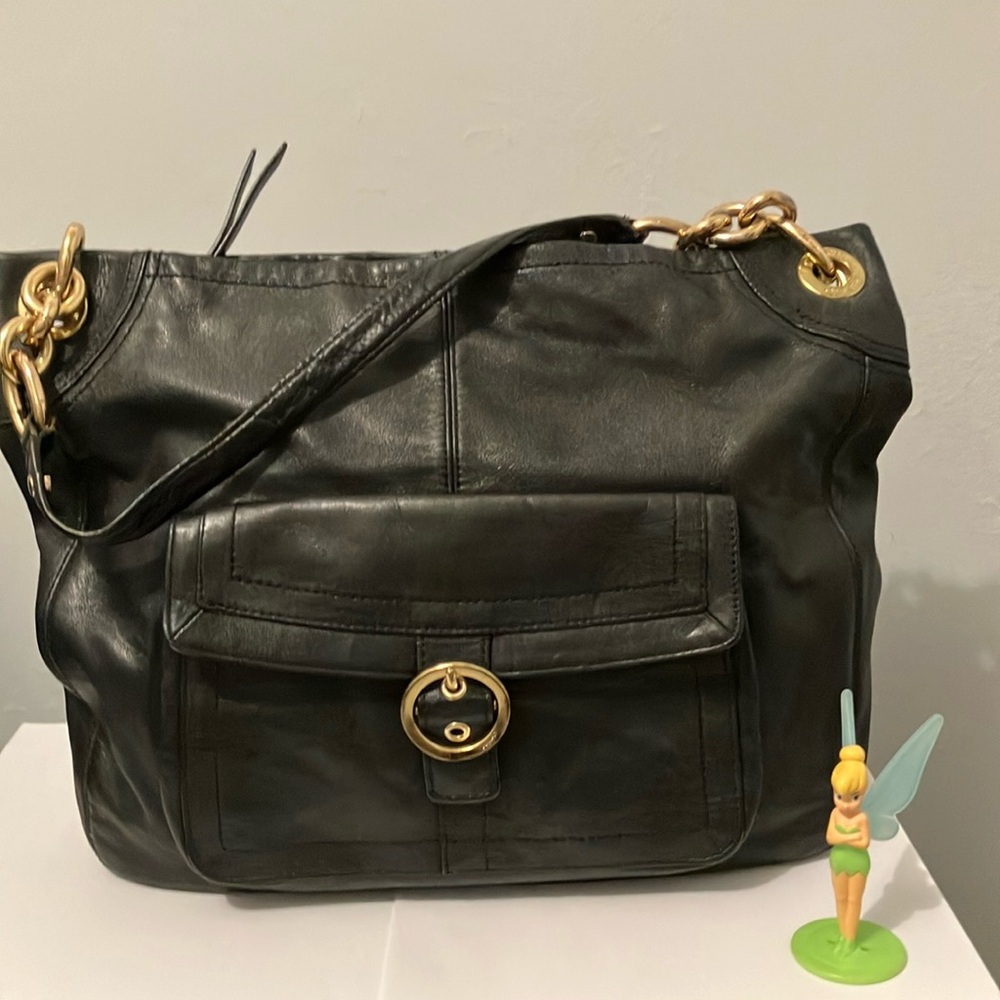 Vintage Beautiful Coach Black Leather Brass Hardware # 8889 wonderful leather